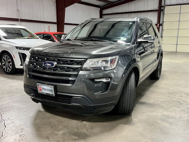 2019 Ford Explorer XLT photo 3