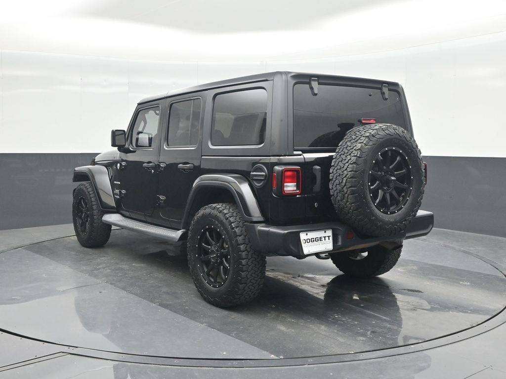 2019 Jeep Wrangler Unlimited Sahara photo 20