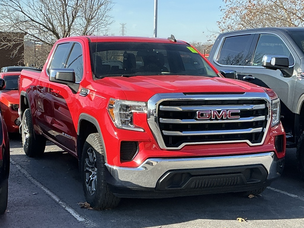 2019 GMC Sierra 1500 SLE's photo