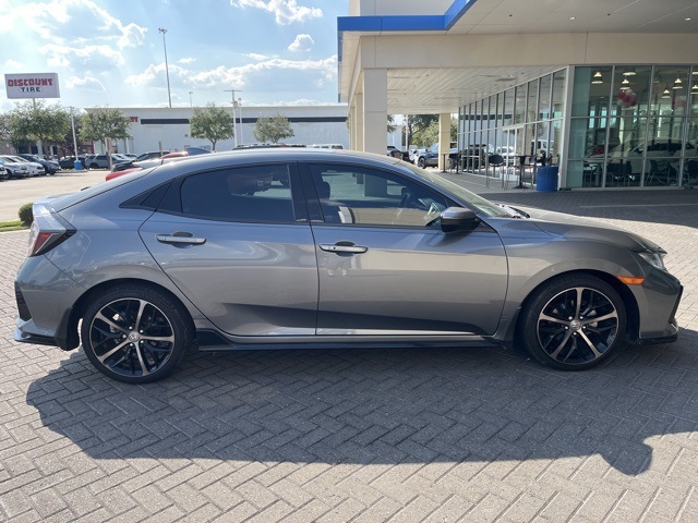 2021 Honda Civic Sport photo 4