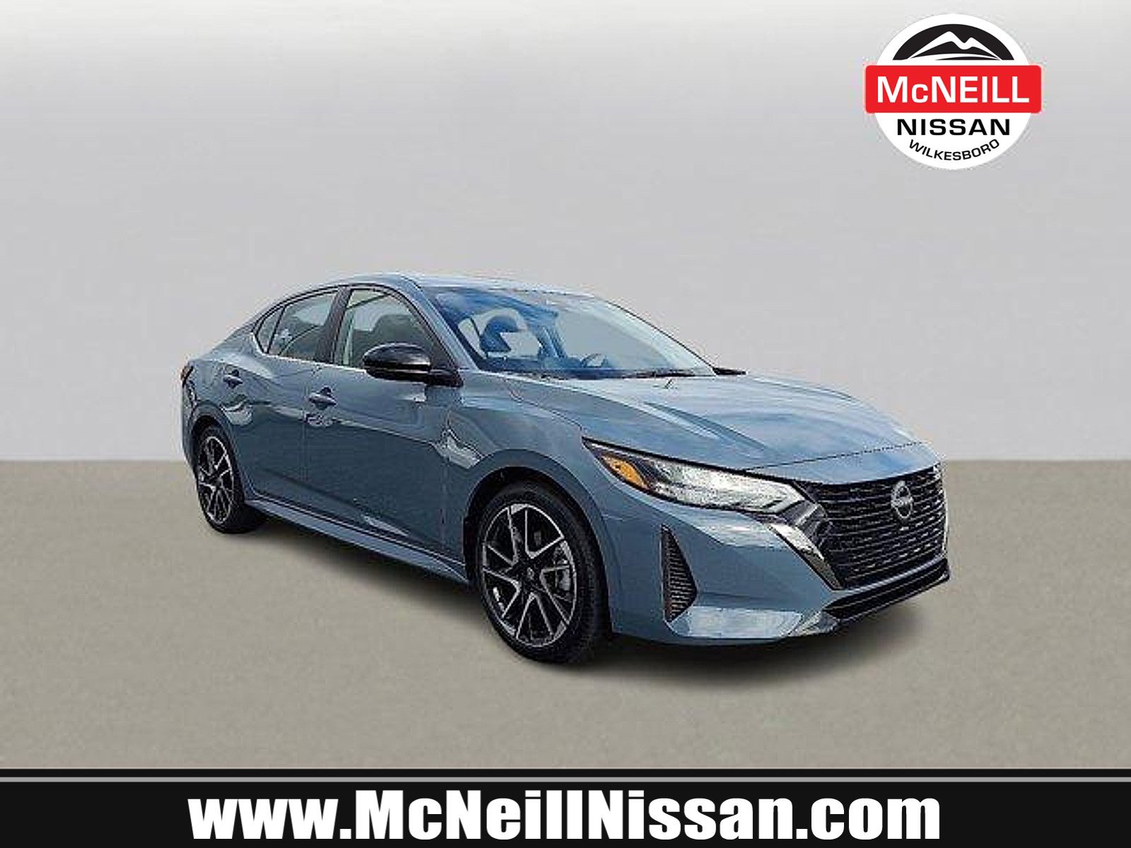 2025 Nissan Sentra SR's photo