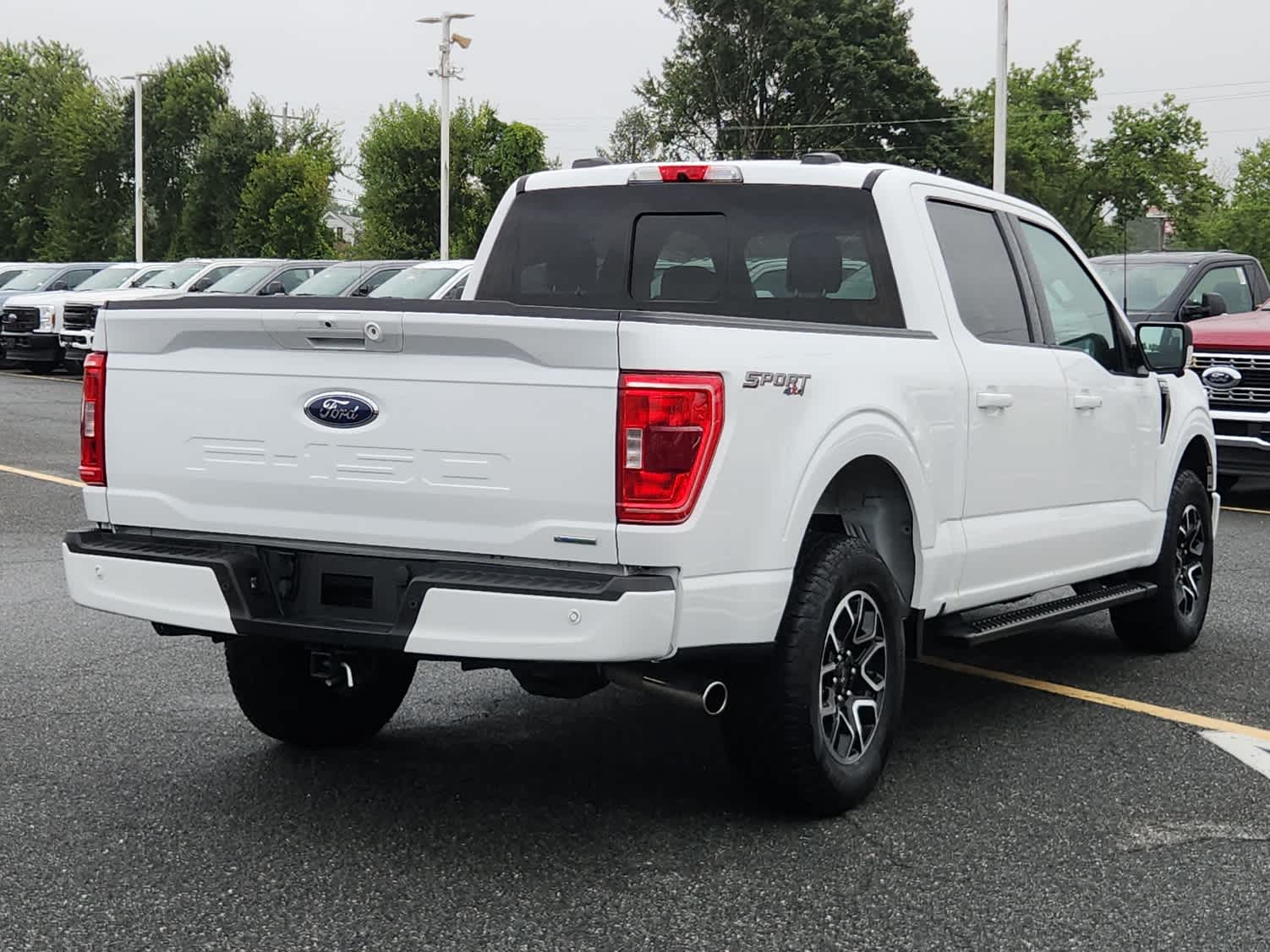 2022 Ford F-150 XLT photo 3