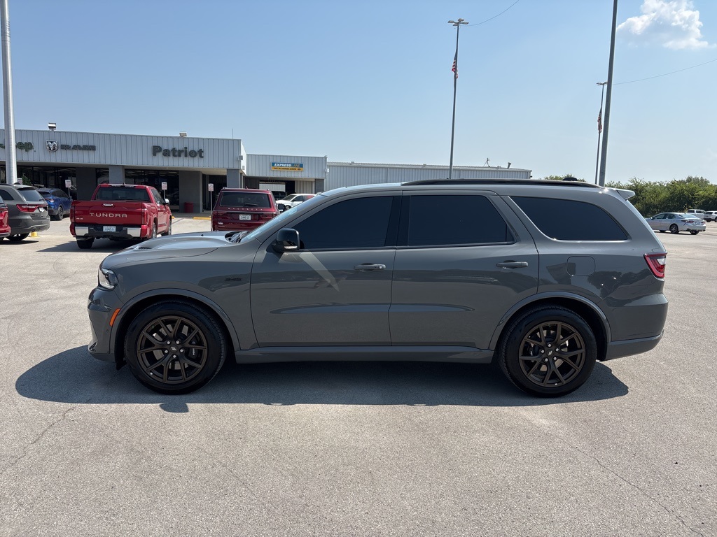 2025 Dodge Durango R/T photo 6