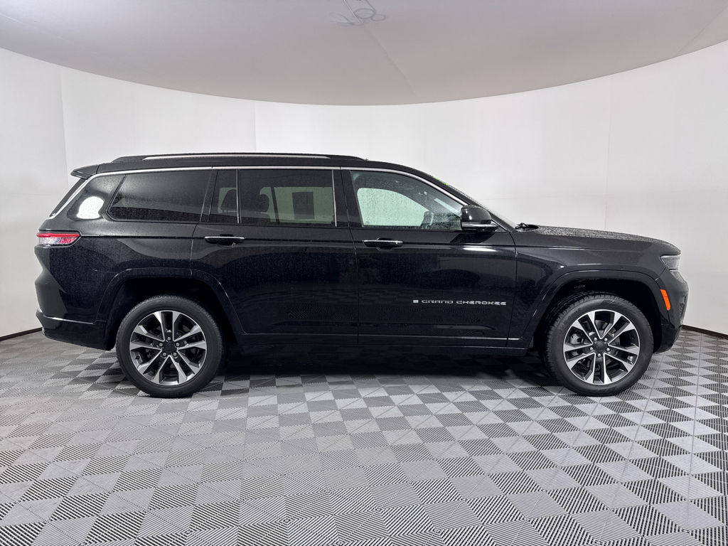 2021 Jeep Grand Cherokee Overland photo 9