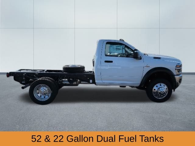 2026 Ram 5500 Tradesman photo 4