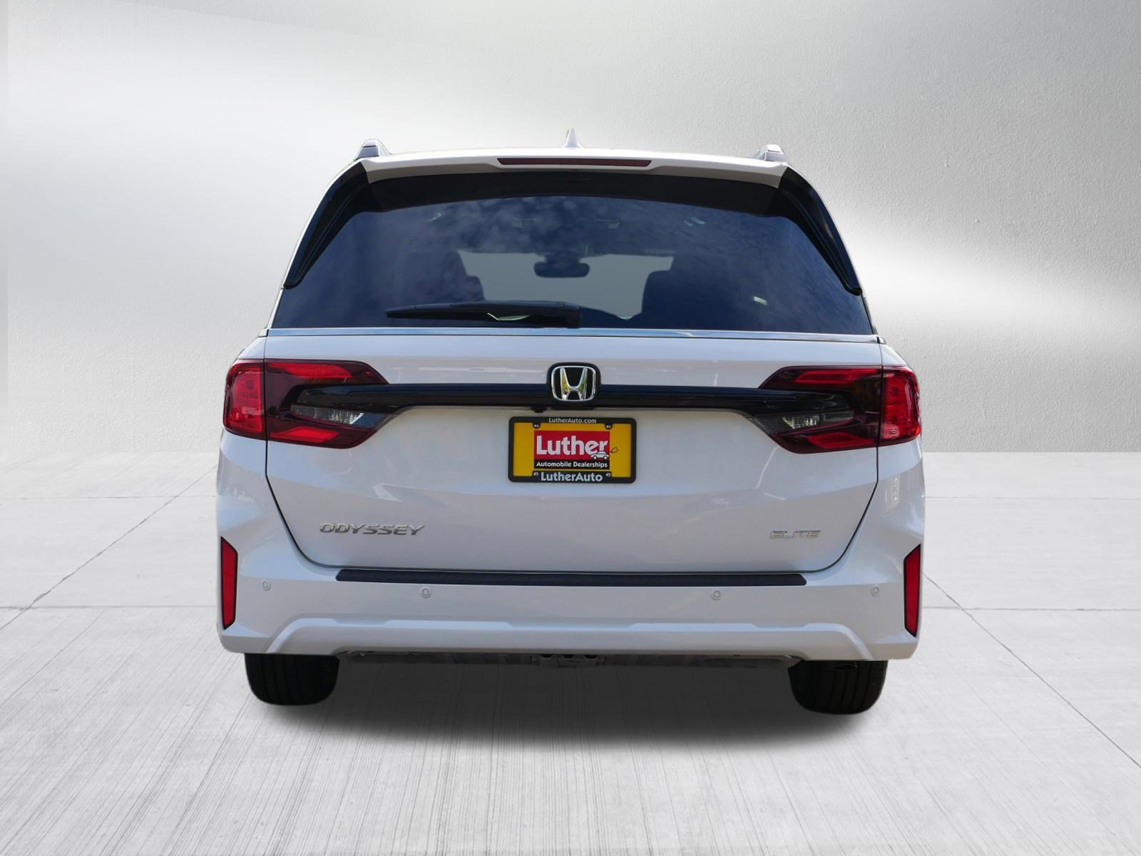 2025 Honda Odyssey Elite photo 6