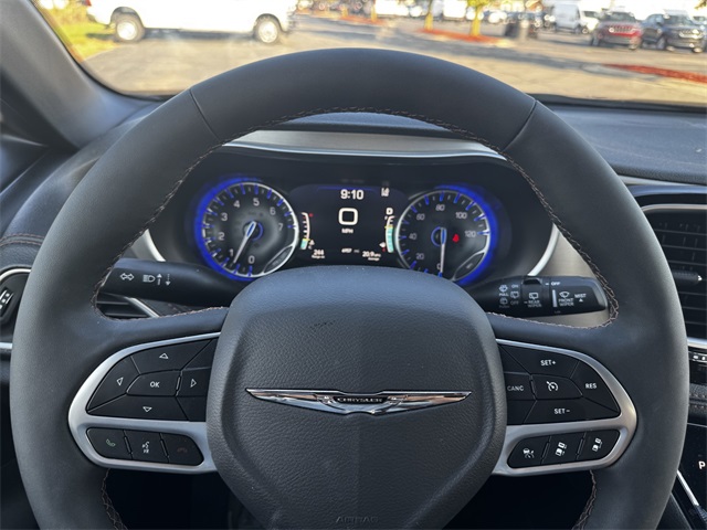 2025 Chrysler Pacifica Pinnacle photo 27
