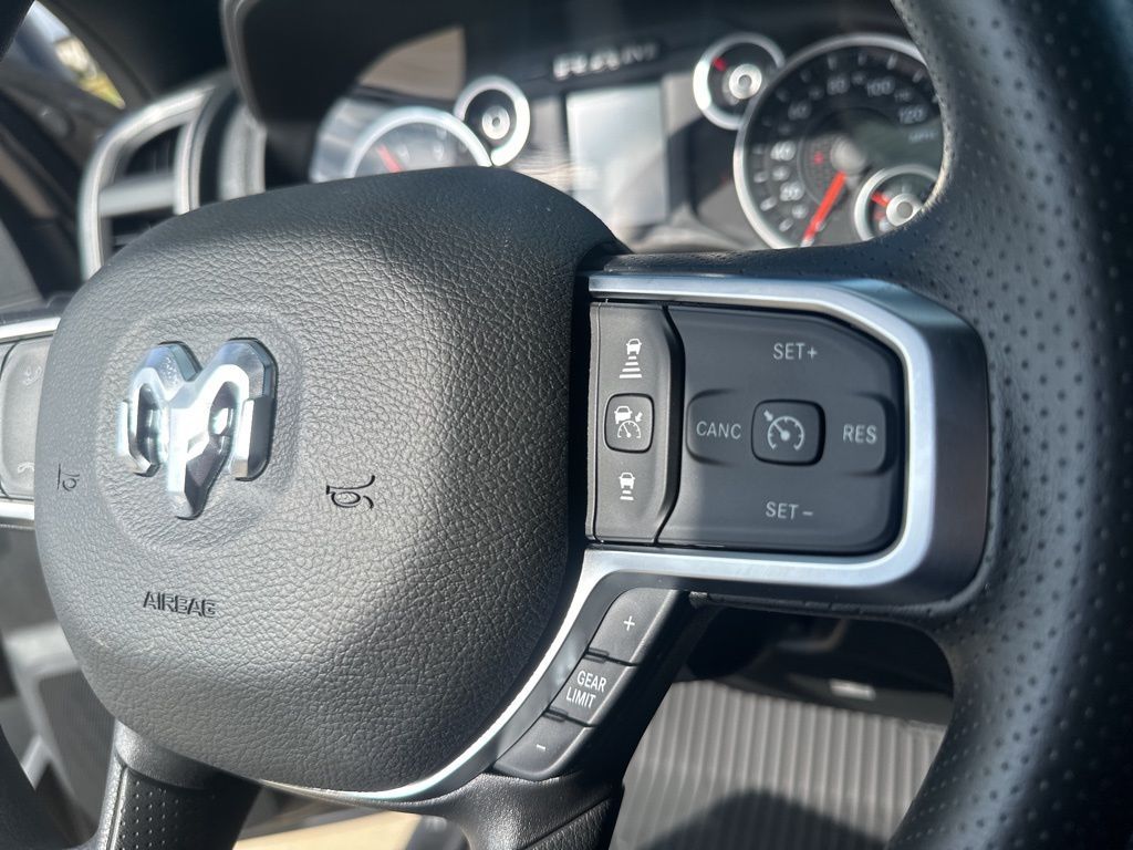 2026 Ram 2500 Tradesman photo 33