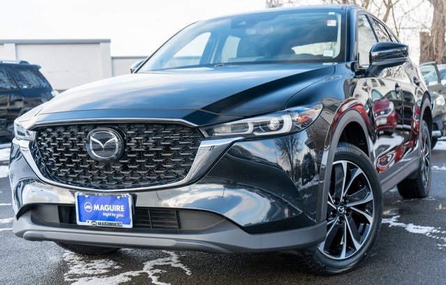 2022 Mazda CX-5 S Premium Plus package's photo