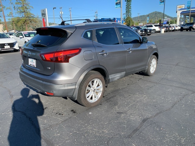 2019 Nissan Rogue Sport SV photo 3