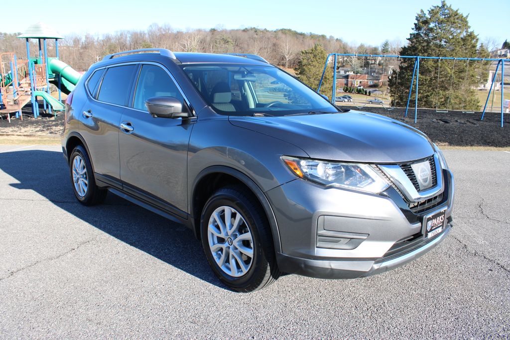 Used 2017 Nissan Rogue SV with VIN 5N1AT2MV8HC883106 for sale in Roanoke, VA