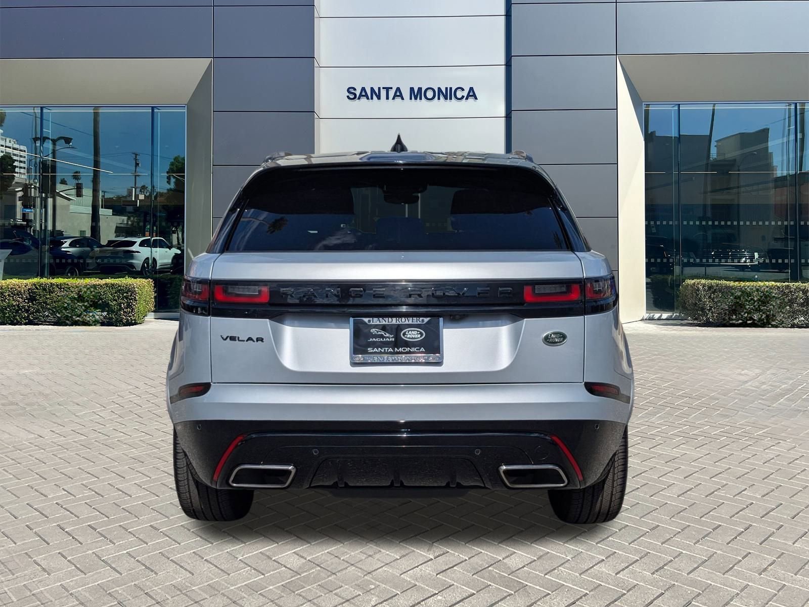 2023 Land Rover Range Rover Velar R-Dynamic S photo 6