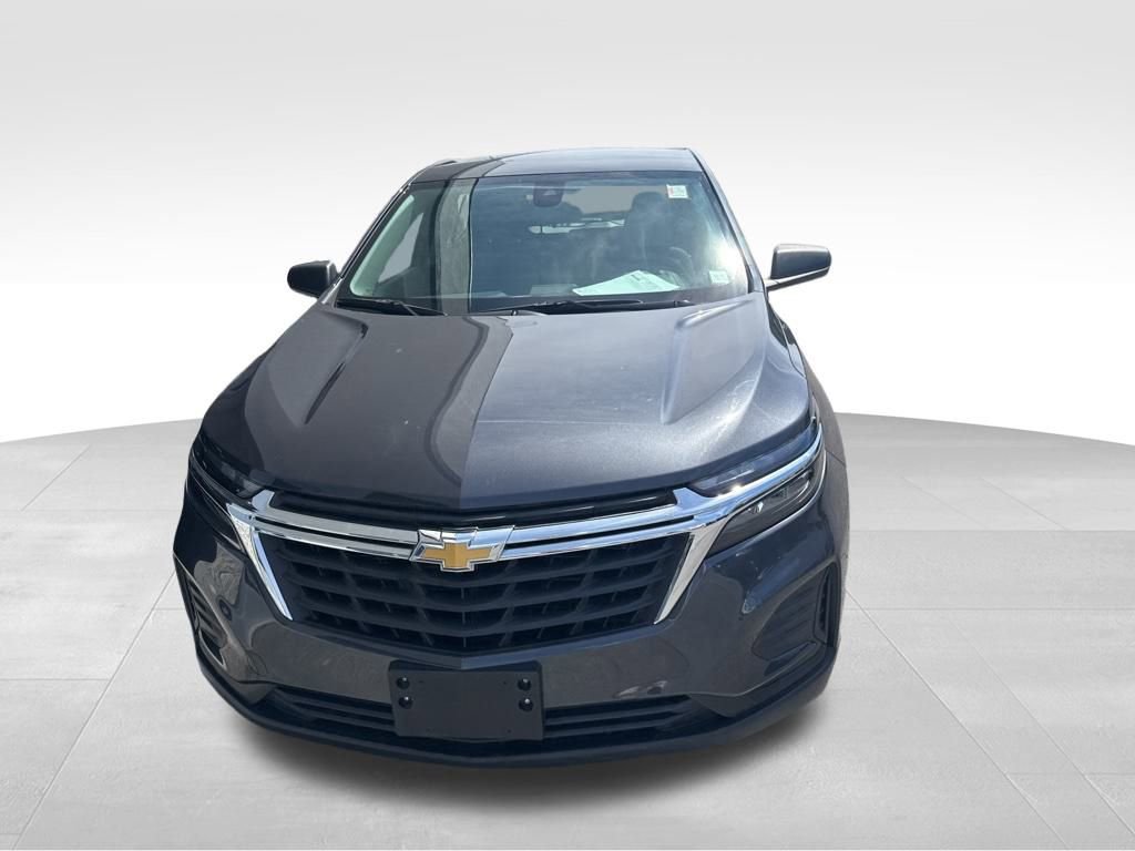 2022 Chevrolet Equinox LS photo 9