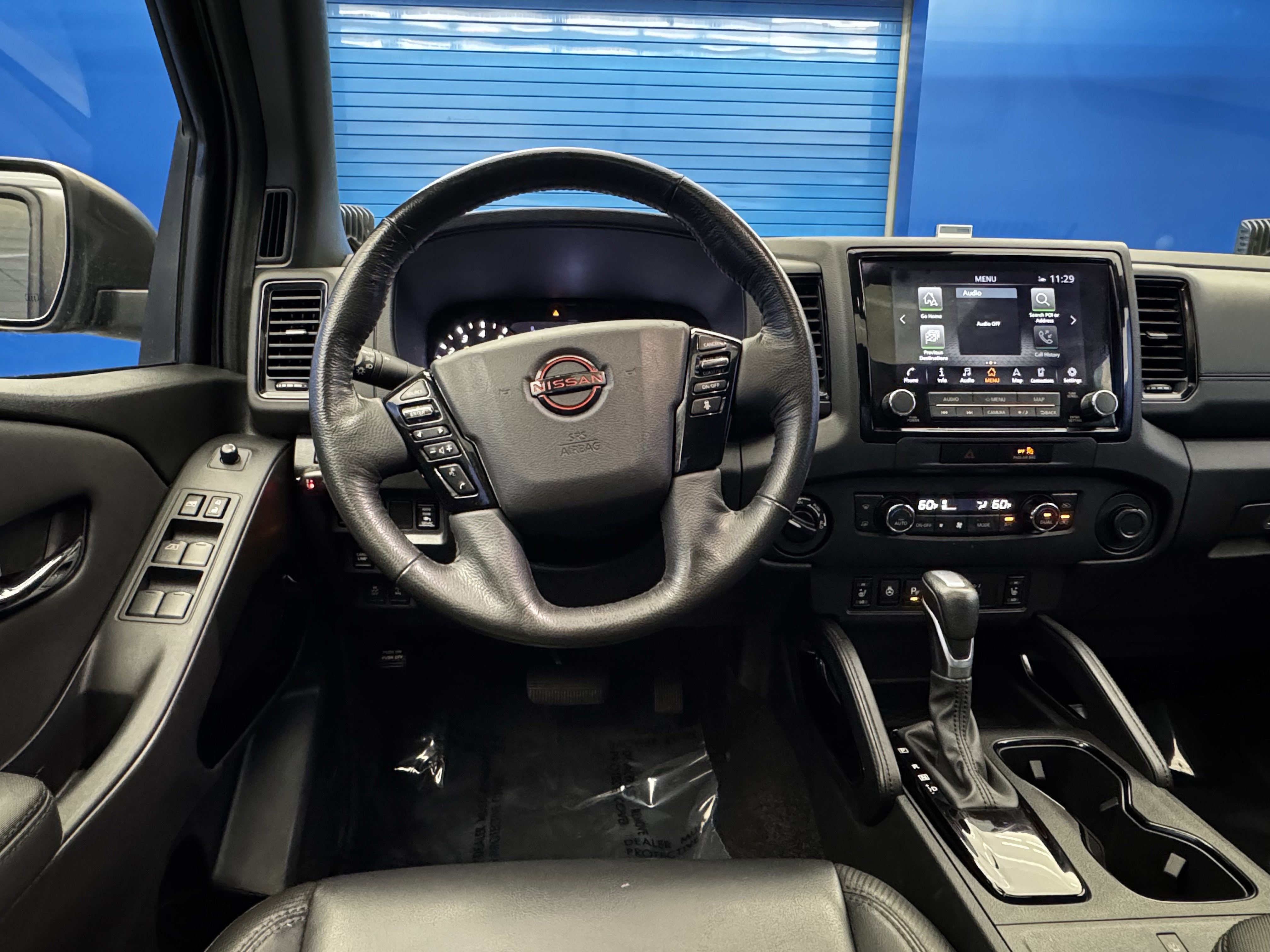 2022 Nissan Frontier PRO-4X photo 6