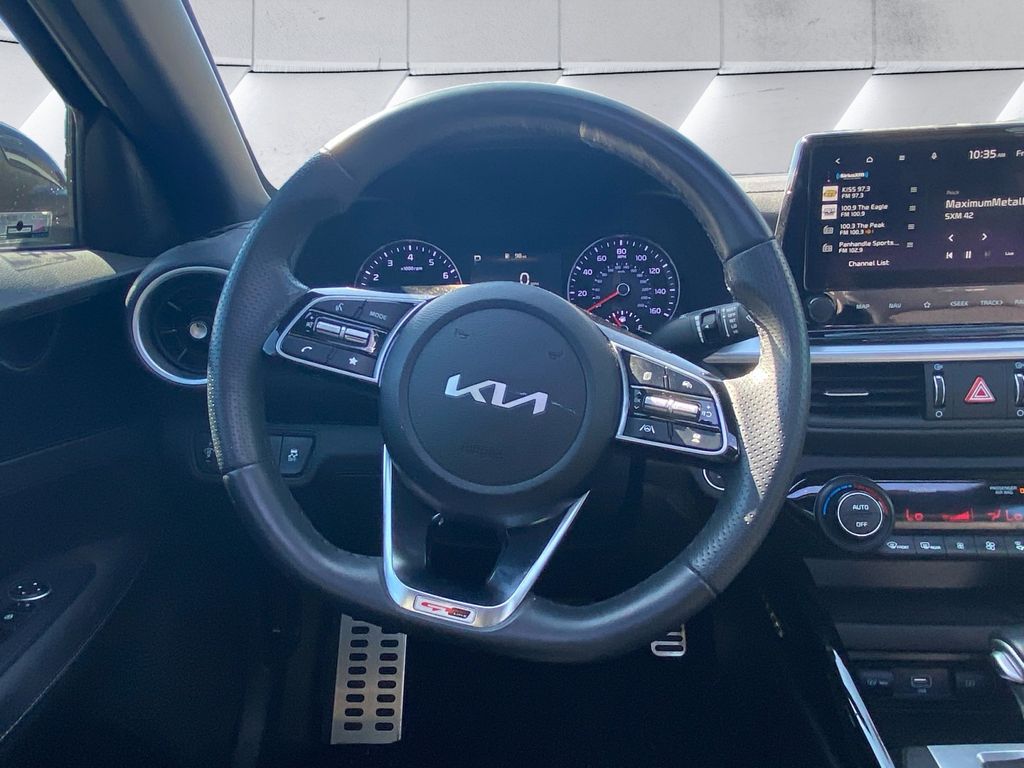2024 Kia Forte GT-Line photo 8