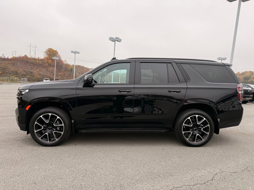 2024 Chevrolet Tahoe RST photo 2