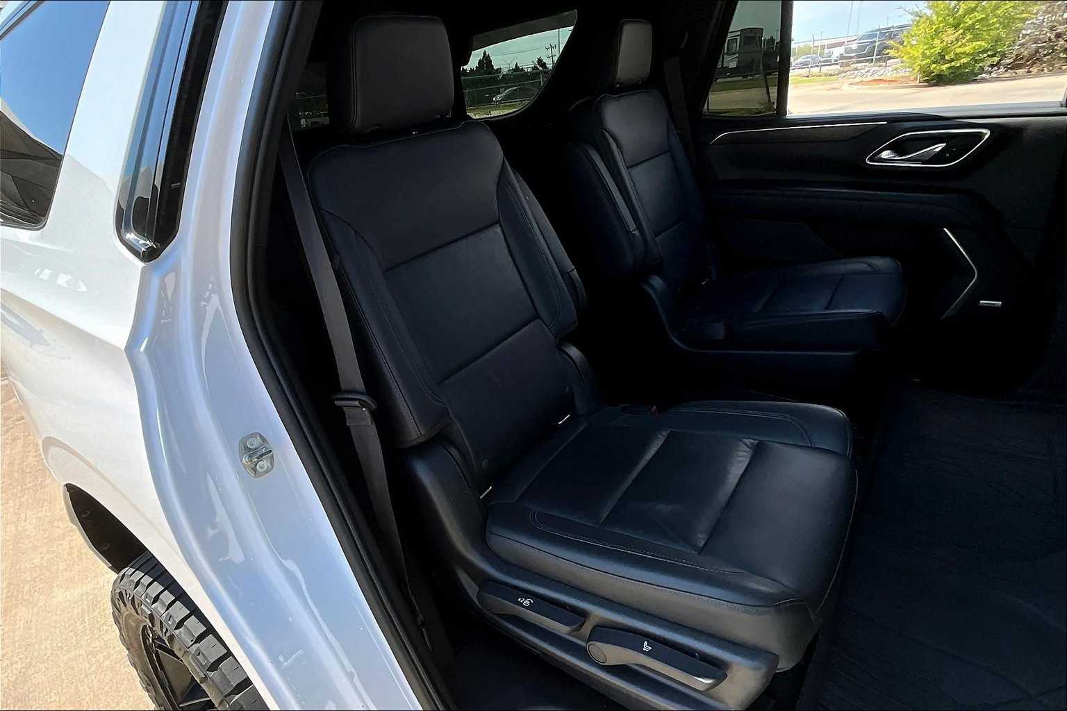 2021 Chevrolet Tahoe Z71 photo 18