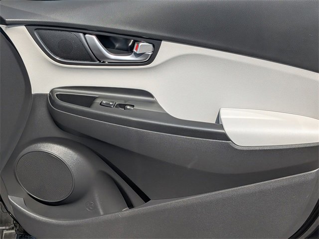 2023 Hyundai Kona SEL photo 37