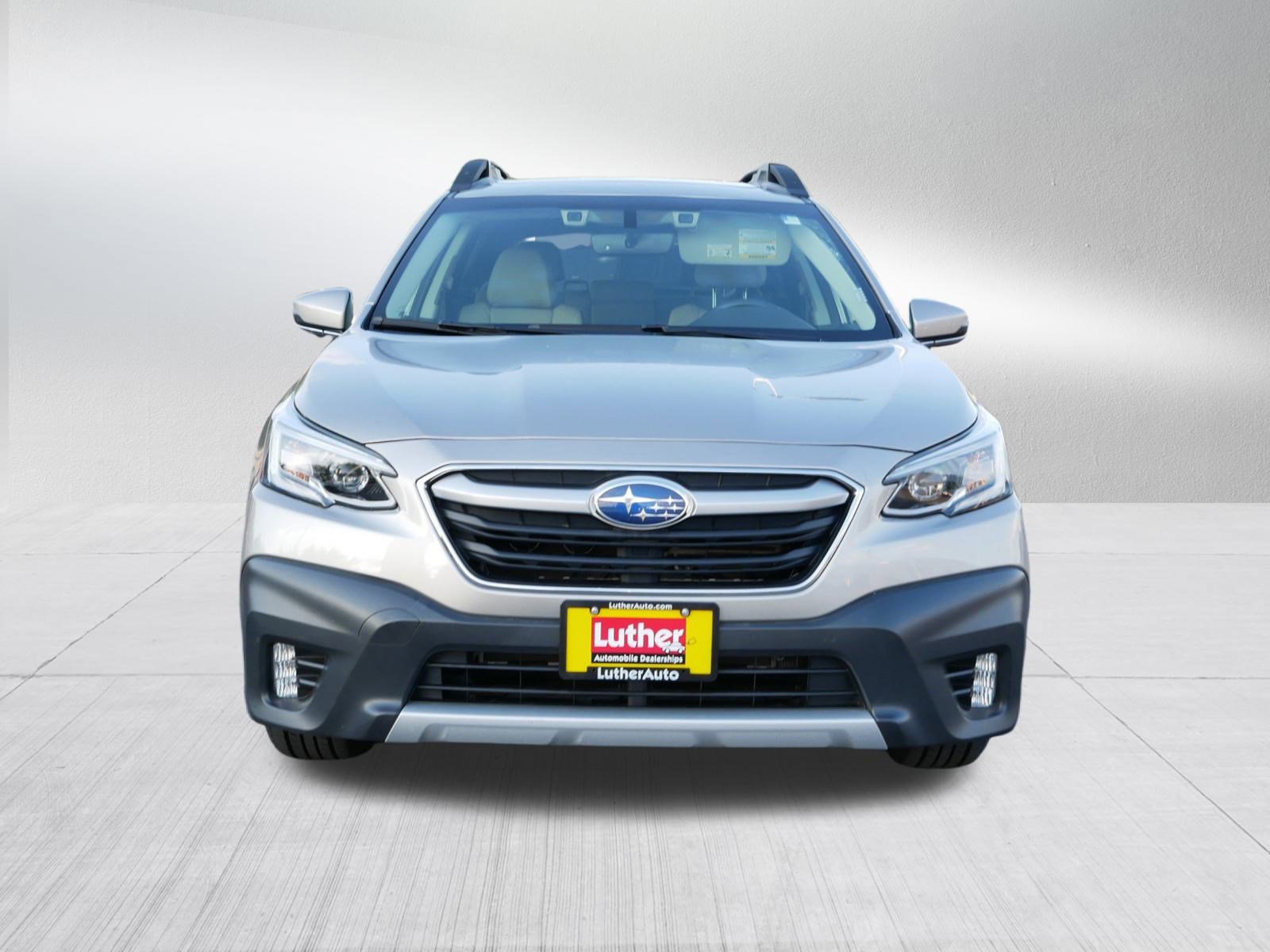 Used 2020 Subaru Outback Limited with VIN 4S4BTANC7L3259141 for sale in Vadnais Heights, Minnesota