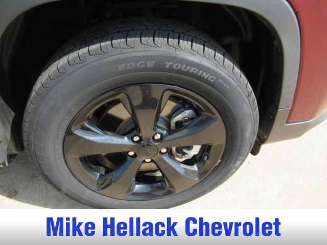 2021 Jeep Cherokee Altitude photo 9