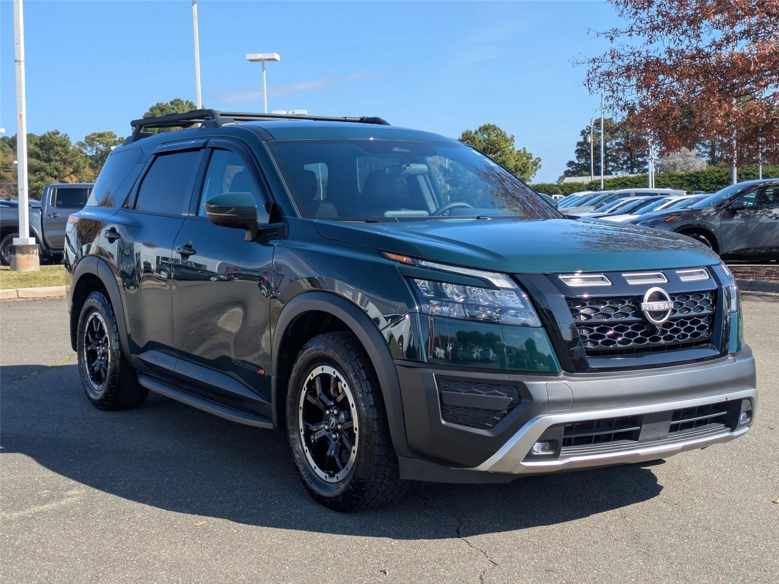 2025 Nissan Pathfinder Rock Creek photo 3