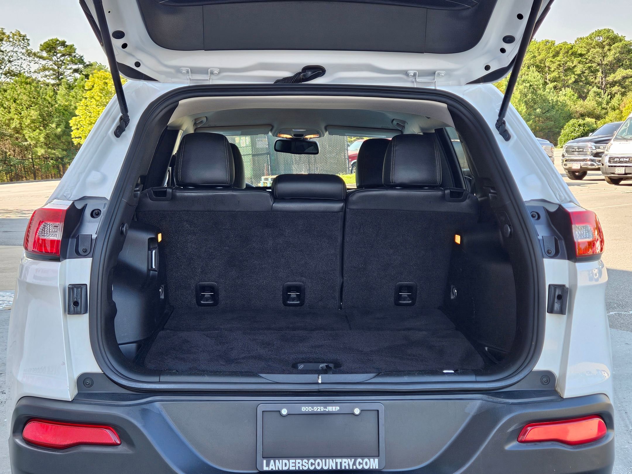 2018 Jeep Cherokee Latitude photo 27