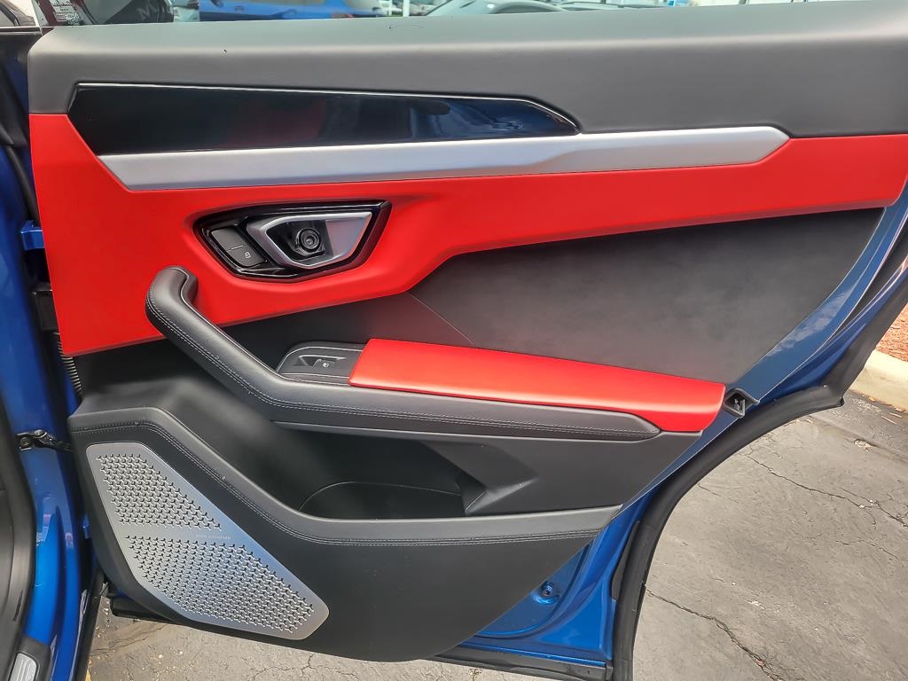 2019 LAMBORGHINI URUS - Image 22