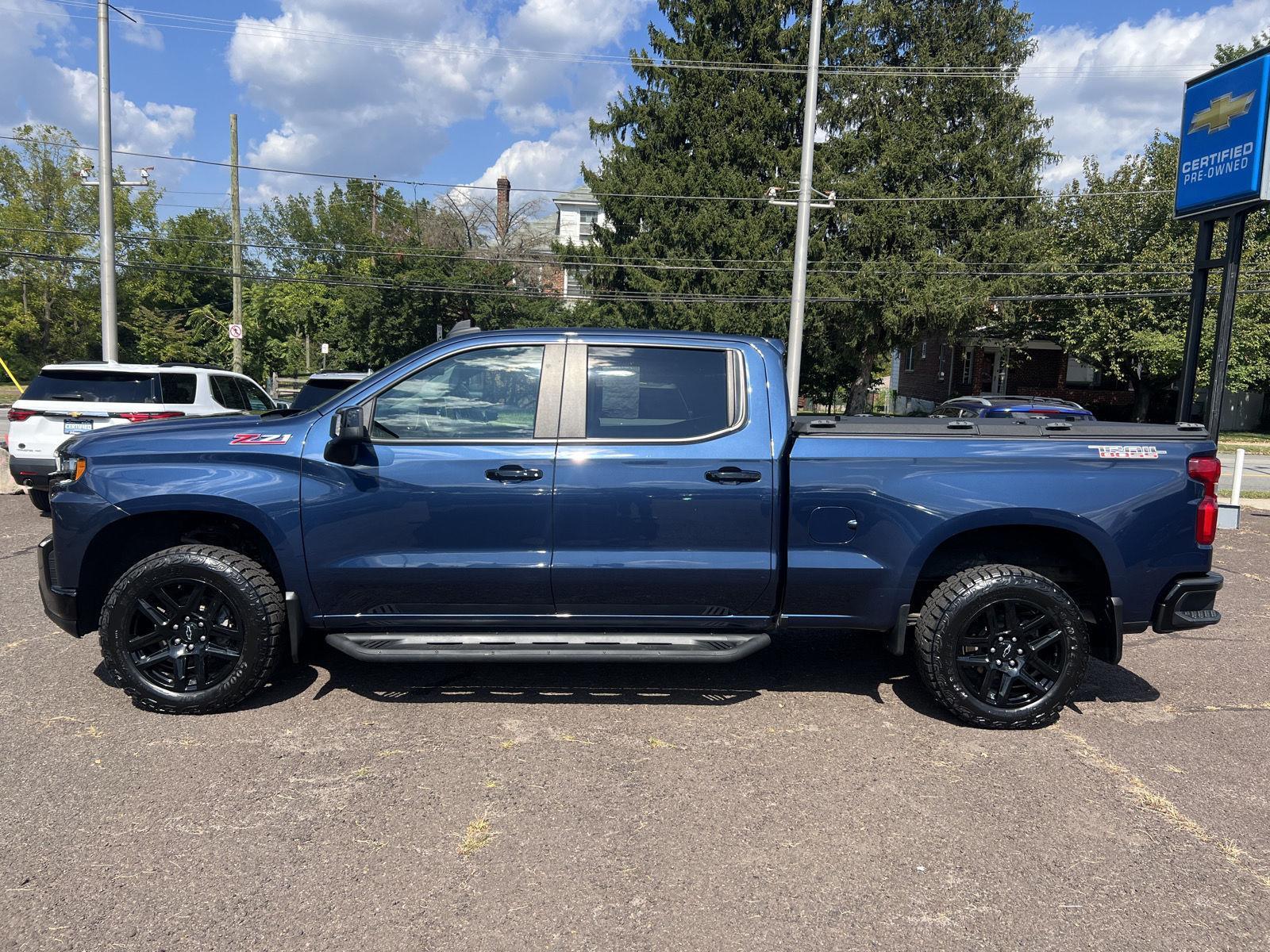 2022 Chevrolet Silverado 1500 LT Trail Boss photo 3