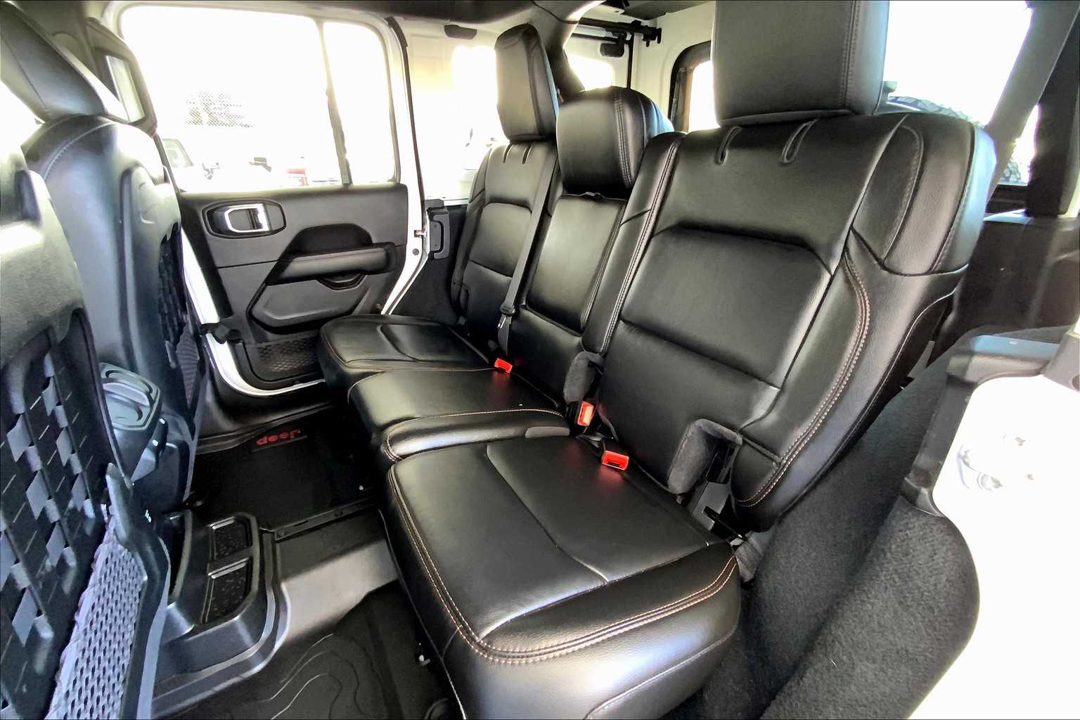 2022 Jeep Wrangler Unlimited Rubicon 392 photo 18