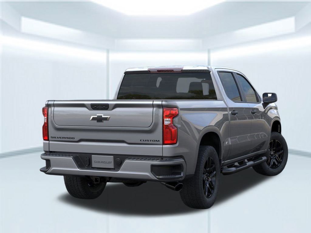 2026 Chevrolet Silverado 1500 Custom photo 2
