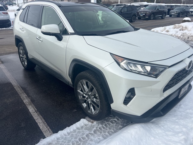 2021 TOYOTA RAV4 - Image 1