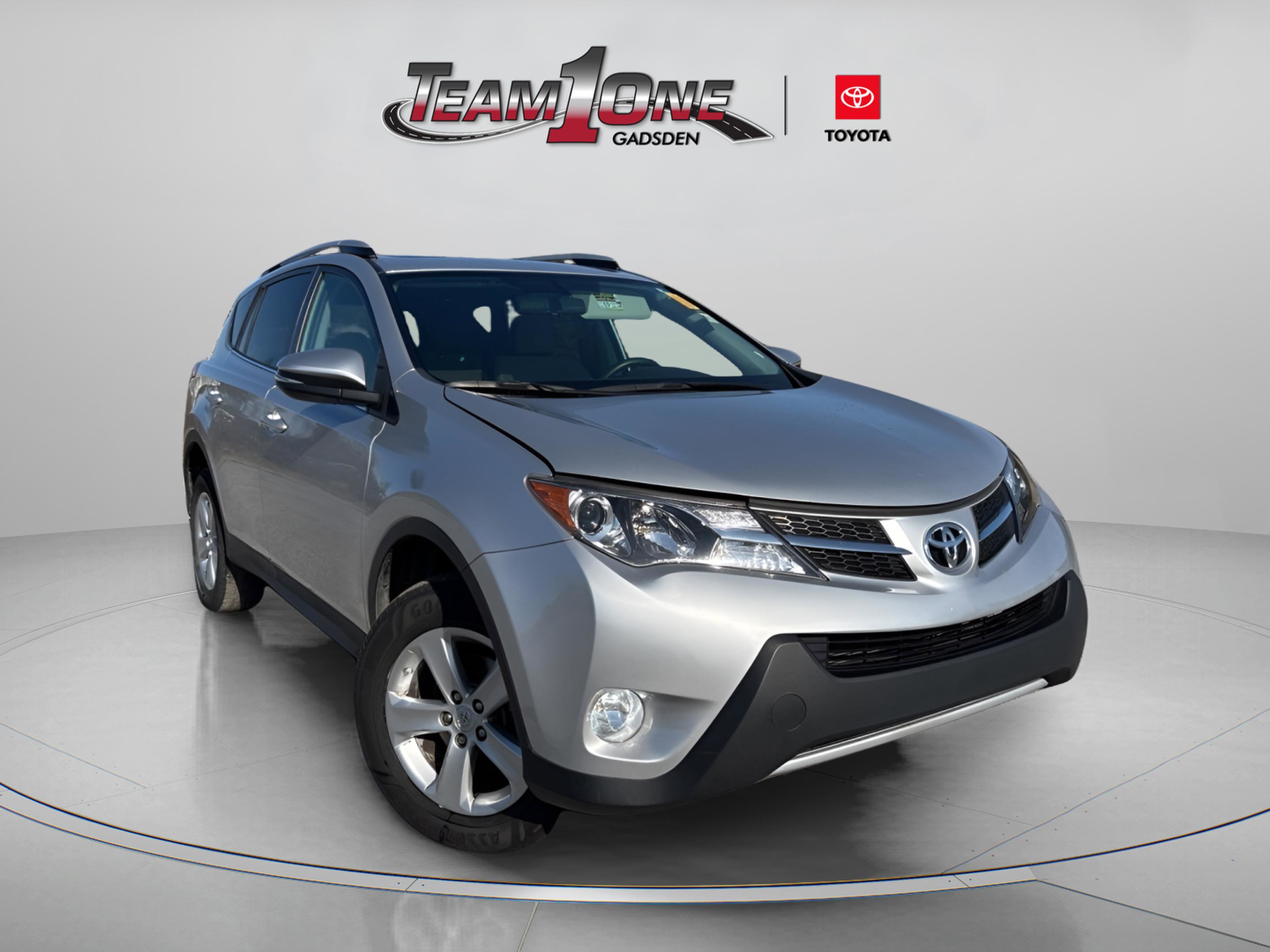 2014 Toyota RAV4 XLE's photo