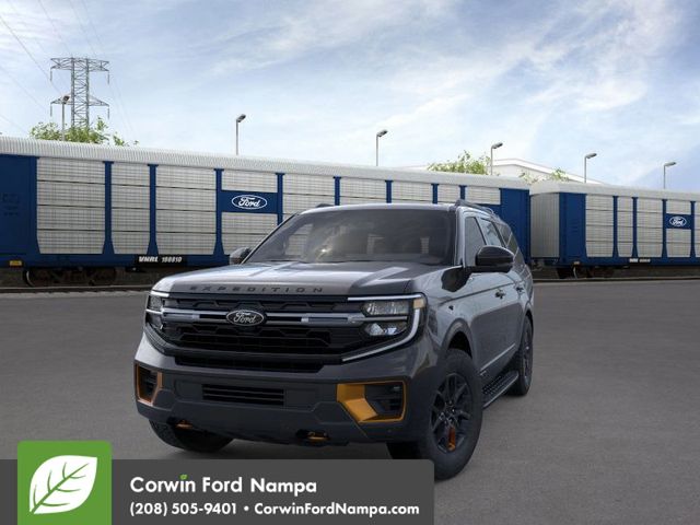 2025 Ford Expedition photo 3