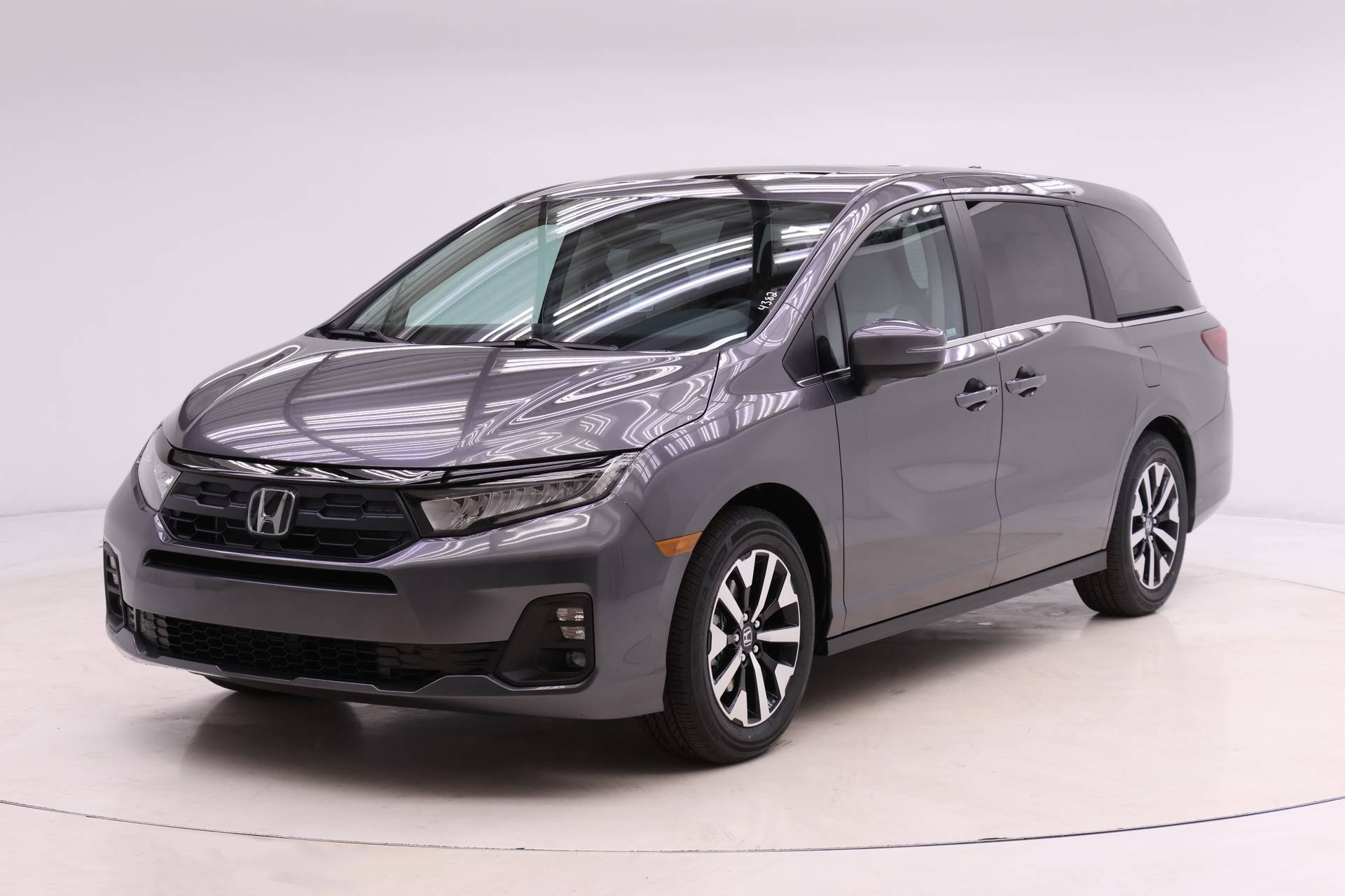2026 Honda Odyssey EX-L's photo