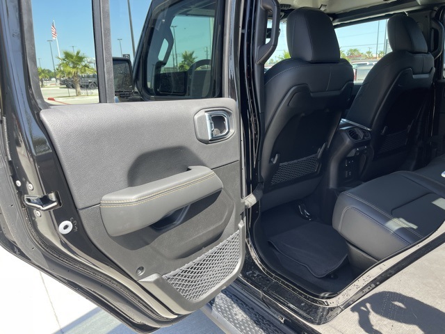 2025 Jeep Gladiator Sport photo 17