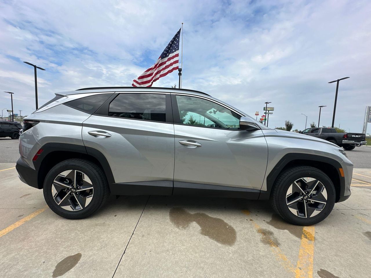 2026 Hyundai Tucson SEL Convenience photo 4