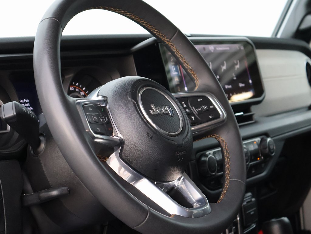 2024 Jeep Wrangler Sahara photo 20