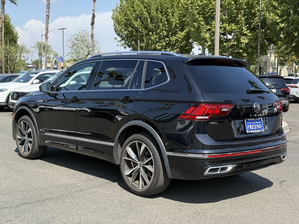 2022 Volkswagen Tiguan SEL Premium R-Line photo 2