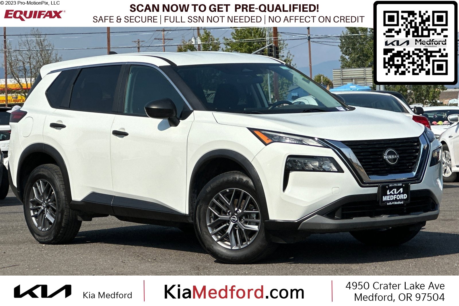 2023 Nissan Rogue S's photo