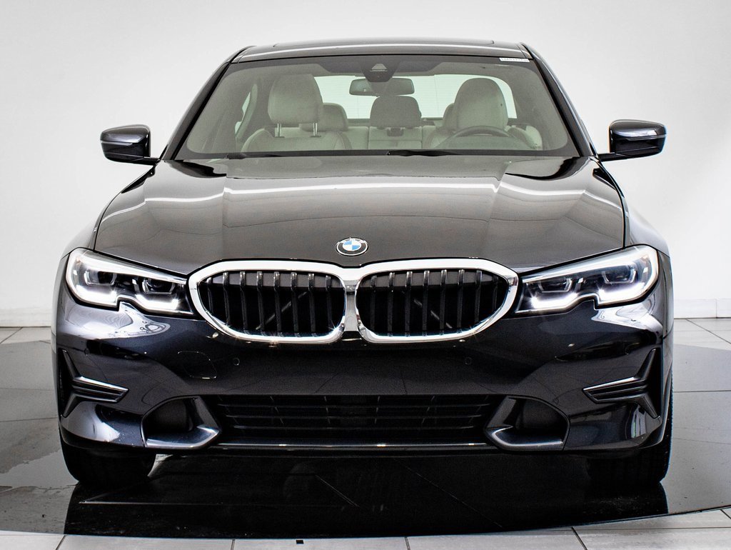 2022 Bmw 330i xDrive photo 2