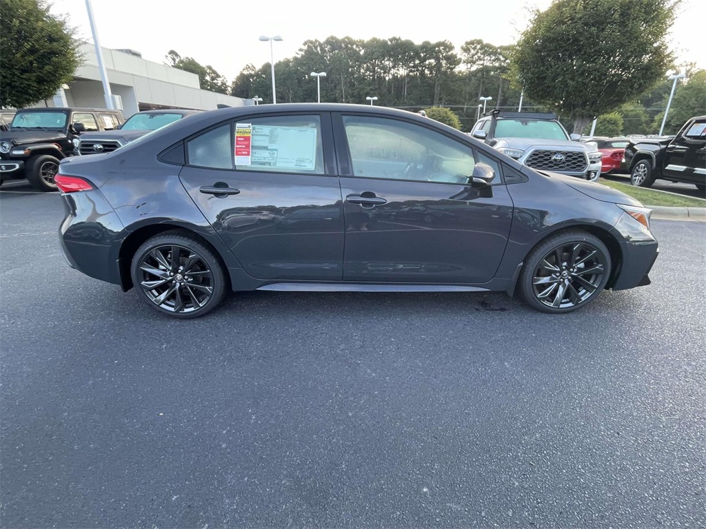 2026 Toyota Corolla SE photo 8