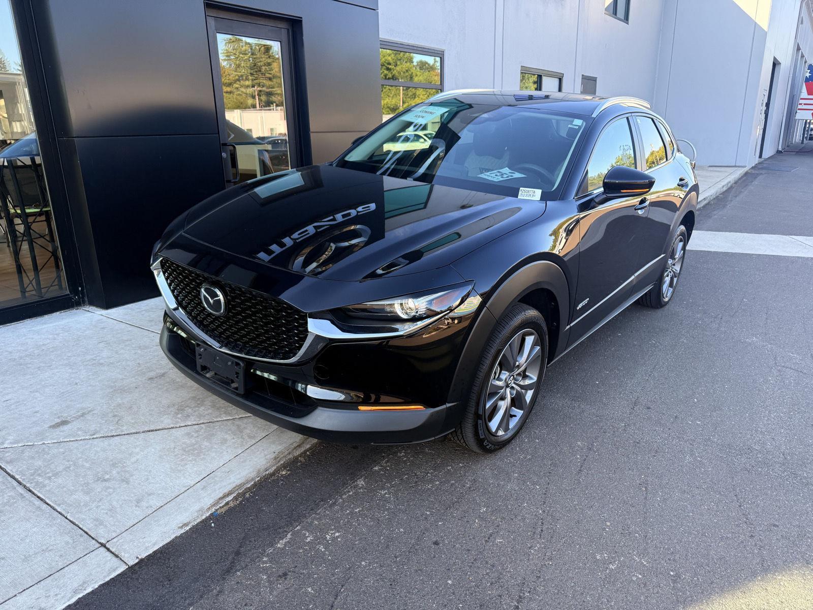 2024 Mazda CX-30 2.5 S Preferred photo 3