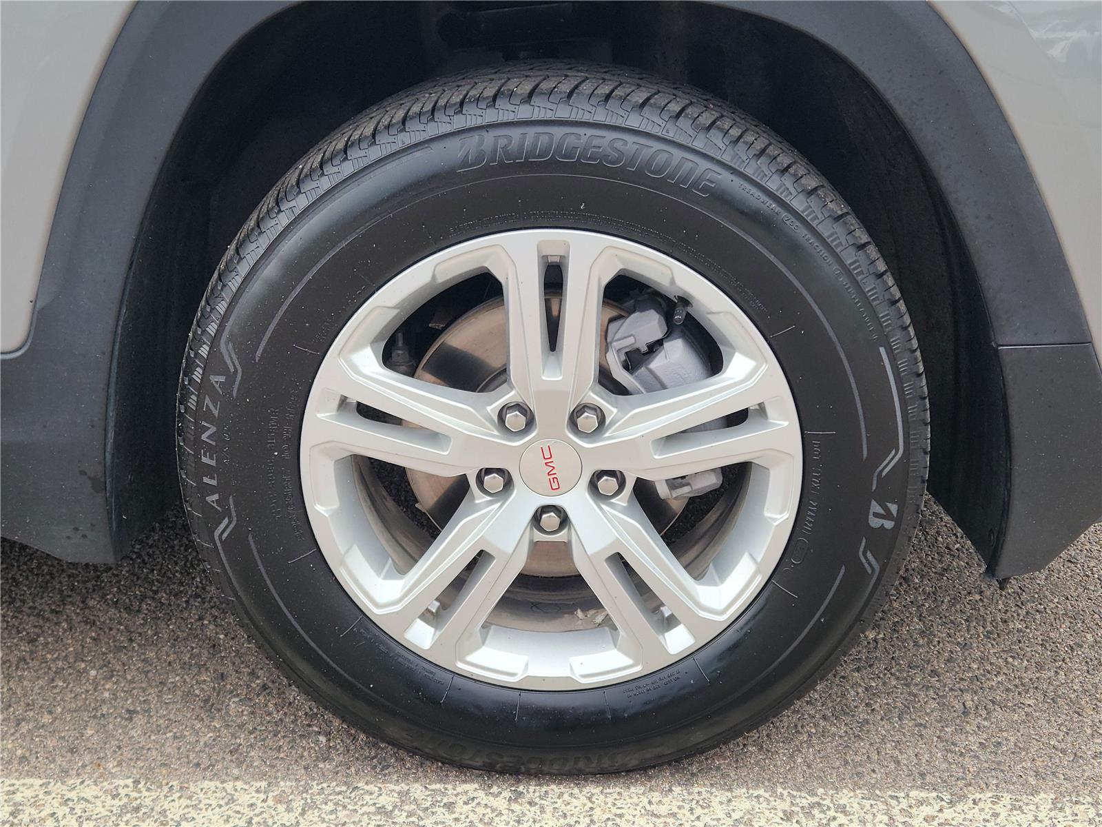 2024 Gmc Terrain SLE photo 15