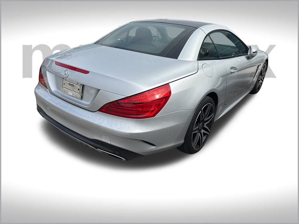 2017 Mercedes Benz SL 450 photo 3