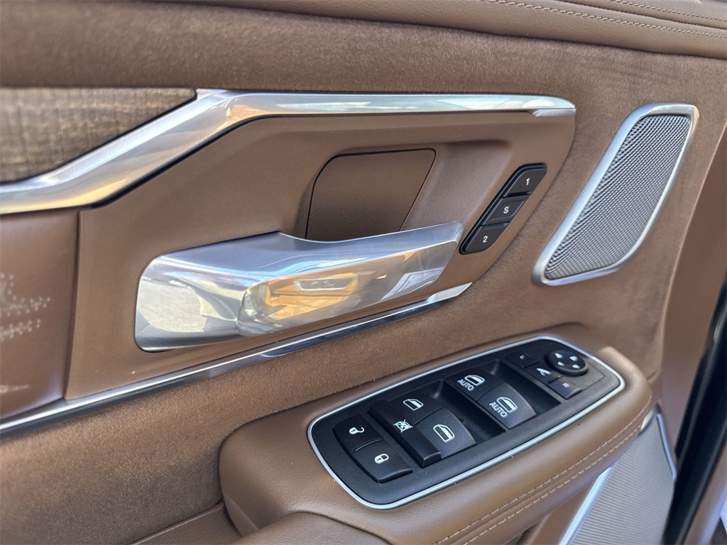 2024 Ram 1500 Laramie Longhorn photo 15
