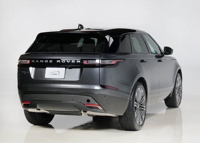 2025 Land Rover Range Rover Velar SE photo 2