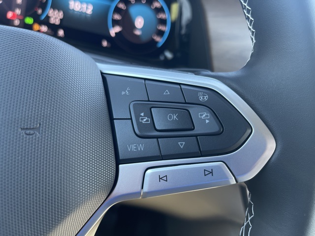 2026 Volkswagen Atlas SE Technology photo 14