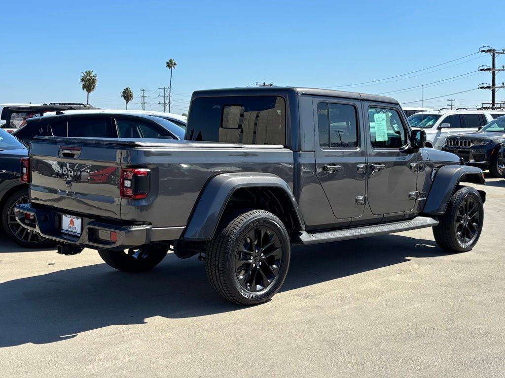 2021 Jeep Gladiator High Altitude photo 3