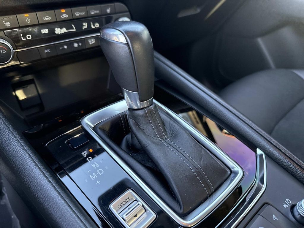 2022 Mazda CX-5 2.5 Select photo 28