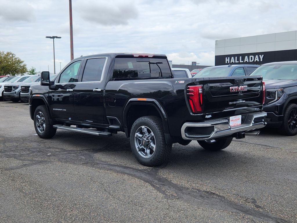 2025 Gmc Sierra 2500 HD SLT photo 3